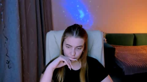 red__dizzy online show from November 2025 10:42:02 PM