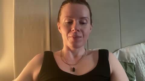 Snapshot of red_head_rosie_69 chatting on October 2025 07:27:01 AM Rosie online show from October 2025 07:27:01 AM