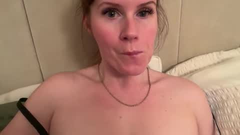 Snapshot of red_head_rosie_69 chatting on November 2025 07:46:02 PM Rosie online show from November 2025 07:46:02 PM