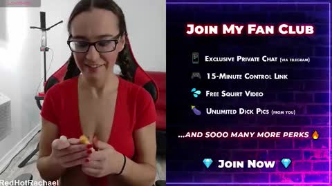 Snapshot of red_hot_rachael chatting on November 2025 04:19:02 PM Red Hot Rachael online show from November 2025 04:19:02 PM