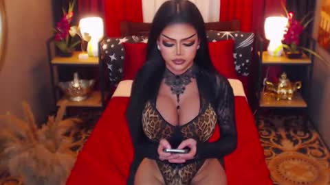Snapshot of red_ivyy chatting on October 2025 03:24:02 AM AsianRedivy online show from October 2025 03:24:02 AM