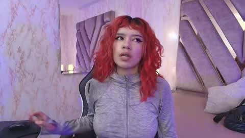 red_pandaa online show from November 2025 03:18:02 AM