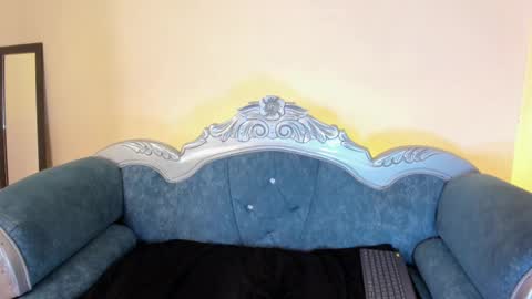 Snapshot of red_star8 chatting on February 2025 02:40:01 PM online show from February 2025 02:40:01 PM