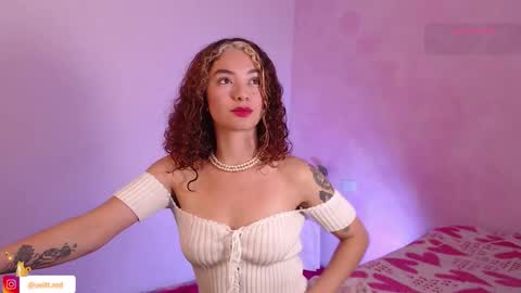 red_velvett0 online show from October 2025 08:39:01 AM