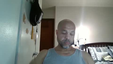 Snapshot of redbone441 chatting on January 2026 02:25:02 AM Redbone online show from January 2026 02:25:02 AM