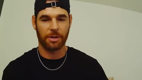 Snapshot of reddead7100 chatting on October 2025 11:24:02 PM reddead7100 online show from October 2025 11:24:02 PM