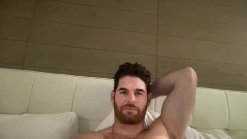 reddead7100 online show from January 2026 12:38:01 AM