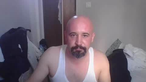 Snapshot of reddeck chatting on September 2025 03:17:01 PM Old but gold online show from September 2025 03:17:01 PM