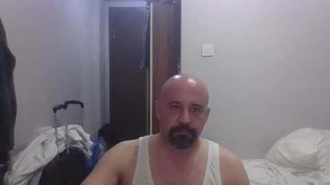 Snapshot of reddeck chatting on October 2025 08:38:02 PM Old but gold online show from October 2025 08:38:02 PM