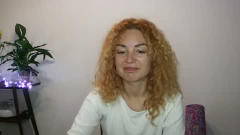 Snapshot of reddgirll chatting on January 2025 08:07:01 PM reddgirll online show from January 2025 08:07:01 PM