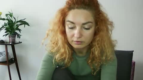 Snapshot of reddgirll chatting on January 2025 03:08:02 PM reddgirll online show from January 2025 03:08:02 PM