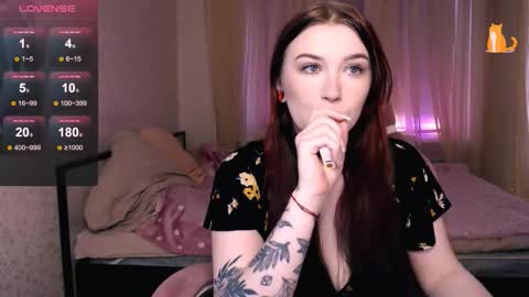 Lina online show from December 2025 10:52:02 AM