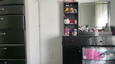 Snapshot of redheaded_fox chatting on March 2025 01:01:01 PM Redheaded Fox online show from March 2025 01:01:01 PM