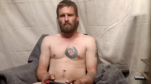 Snapshot of redheadlover828 chatting on January 2025 09:14:02 PM Kevin online show from January 2025 09:14:02 PM