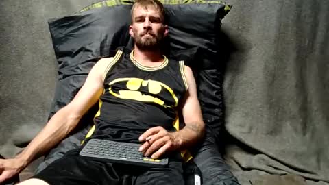 Snapshot of redheadlover828 chatting on September 2025 06:17:01 AM Kevin online show from September 2025 06:17:01 AM