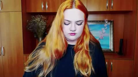 Snapshot of redhotqueen1 chatting on April 2026 12:33:02 PM Rina online show from April 2026 12:33:02 PM