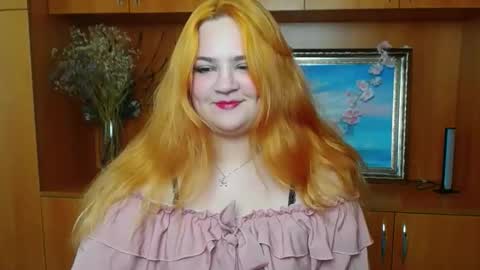 Snapshot of redhotqueen1 chatting on May 2026 12:21:02 PM Rina online show from May 2026 12:21:02 PM