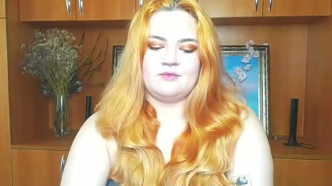 Snapshot of redhotqueen1 chatting on May 2026 12:23:02 PM Rina online show from May 2026 12:23:02 PM