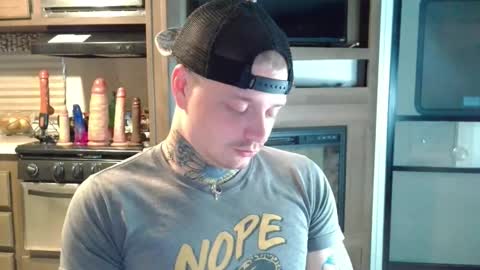 Snapshot of redinthebed chatting on December 2024 03:04:02 AM InkedGinger online show from December 2024 03:04:02 AM