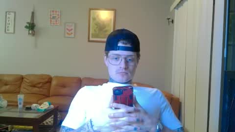 Snapshot of redinthebed chatting on September 2025 12:37:02 AM InkedGinger online show from September 2025 12:37:02 AM