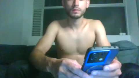 Snapshot of redpulse777 chatting on February 2026 04:05:02 AM redpulse777 online show from February 2026 04:05:02 AM