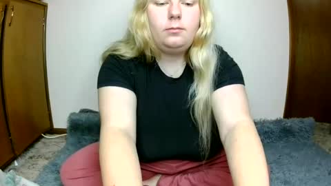 Snapshot of redridinghood7 chatting on July 2026 12:44:02 PM Joyrider94 online show from July 2026 12:44:02 PM