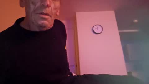 redrodridding online show from October 2025 11:50:04 PM