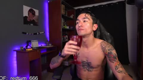 Snapshot of redrum_696 chatting on January 2025 09:36:01 PM Red online show from January 2025 09:36:01 PM