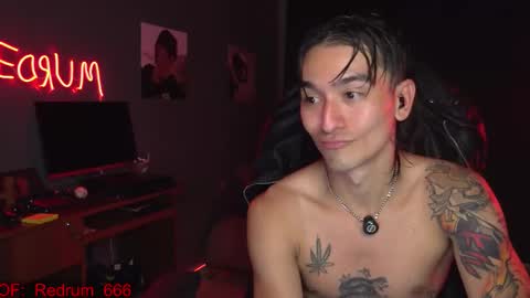 Snapshot of redrum_696 chatting on December 2025 02:16:02 AM Red online show from December 2025 02:16:02 AM