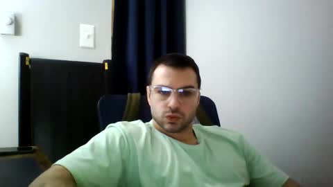 redstar461163 online show from December 2024 02:06:02 PM