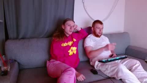 RedxBrat online show from April 2026 08:04:01 AM