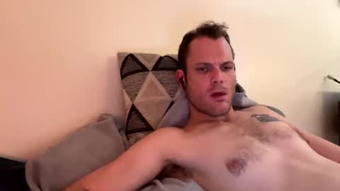 Snapshot of reed_thomas chatting on November 2025 01:17:01 AM Reed Thomas online show from November 2025 01:17:01 AM