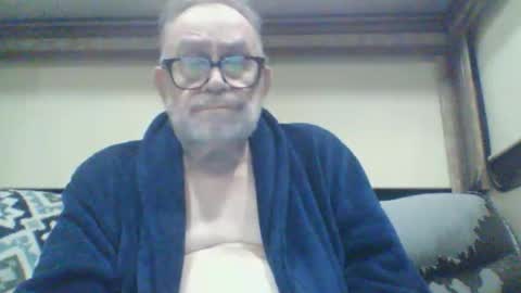 Snapshot of reese960384 chatting on January 2026 09:13:01 AM reese960384 online show from January 2026 09:13:01 AM