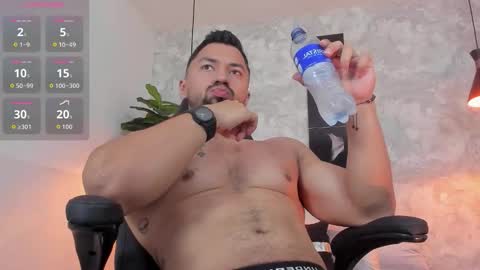 Snapshot of regan_pearson chatting on February 2026 02:37:01 AM Regan online show from February 2026 02:37:01 AM