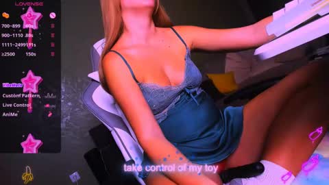 reggieMeow online show from February 2025 11:48:02 PM