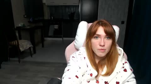 Snapshot of reginasmilee chatting on October 2025 01:29:01 PM Regina online show from October 2025 01:29:01 PM