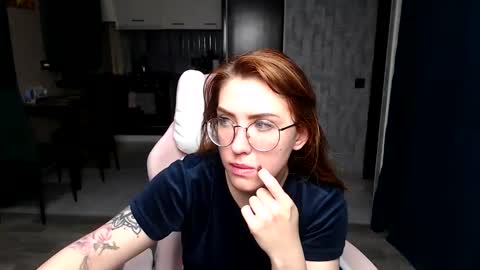 Snapshot of reginasmilee chatting on November 2025 12:38:02 AM Regina online show from November 2025 12:38:02 AM