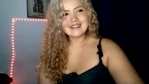 Tania Nixx online show from February 2025 07:09:01 AM