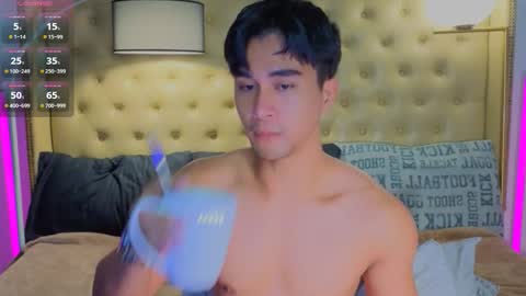 Snapshot of reidalert69 chatting on October 2025 12:57:01 AM reidalert69 online show from October 2025 12:57:01 AM