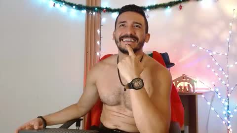   REIKO  online show from December 2025 03:09:02 PM