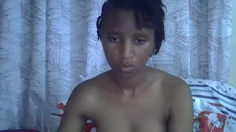 Snapshot of rellings_maya chatting on October 2025 02:53:02 AM rellings-maya online show from October 2025 02:53:02 AM