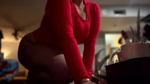 Snapshot of remmissecrets chatting on December 2024 12:05:02 AM remmissecrets online show from December 2024 12:05:02 AM