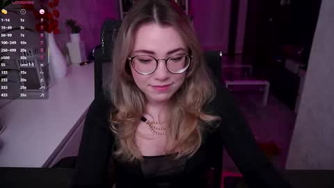 Snapshot of remywild chatting on November 2025 02:09:02 PM RemyWild online show from November 2025 02:09:02 PM