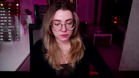 Snapshot of remywild chatting on December 2025 07:53:02 PM RemyWild online show from December 2025 07:53:02 PM