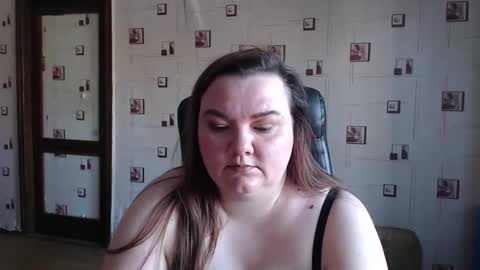 renataoia online show from February 2026 12:36:02 PM