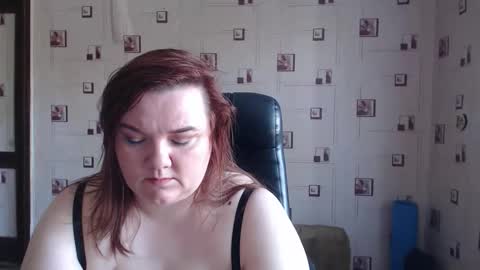 renataoia online show from April 2026 10:02:02 AM