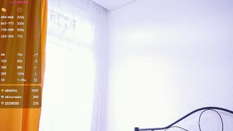 Snapshot of renaythilmony chatting on June 2026 03:25:01 AM Naomi online show from June 2026 03:25:01 AM