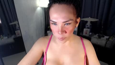 rencymerrit online show from November 2025 03:05:01 AM