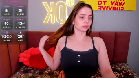 reneeblair online show from May 2026 01:44:01 AM