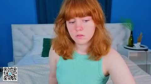 Snapshot of reneefoxy_ chatting on June 2026 01:14:01 AM reneefoxy_ online show from June 2026 01:14:01 AM